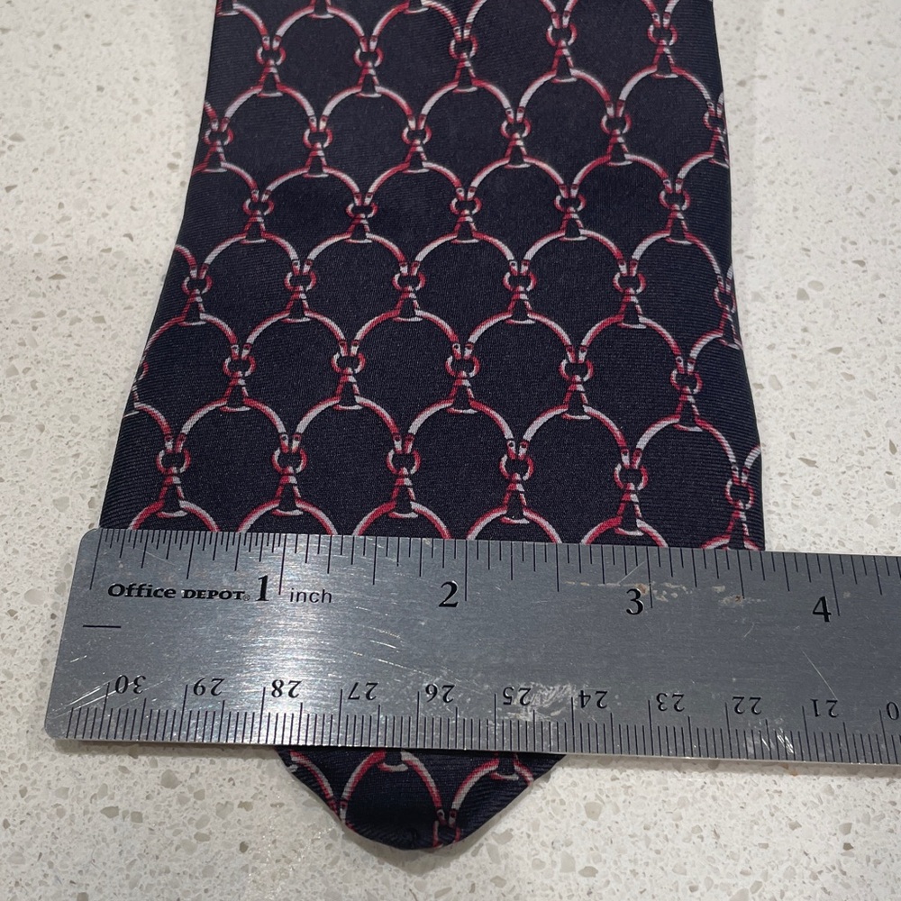 GUCCI - vintage,  100% Silk - Picture 5 of 5